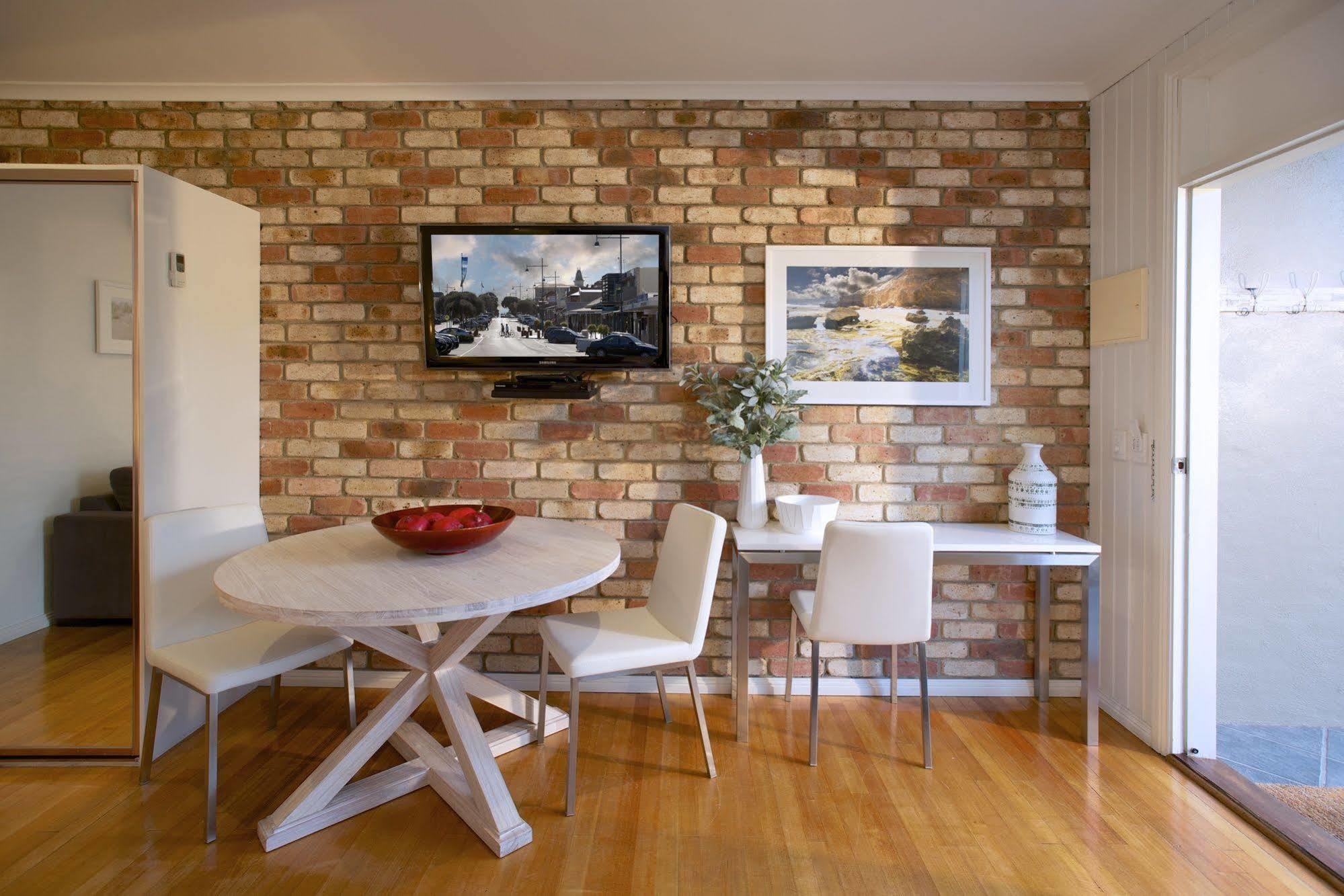 Sorrento Beach Motel Bagian luar foto