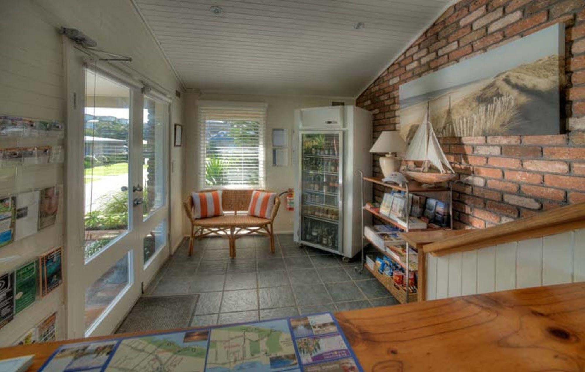 Sorrento Beach Motel Bagian luar foto